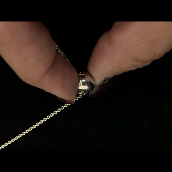 Chamilia ying/yang charm w or wo chain - Picture 4 of 4